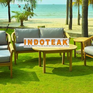 TEAK OUTDOOR FURNITURE MANUFACTURER